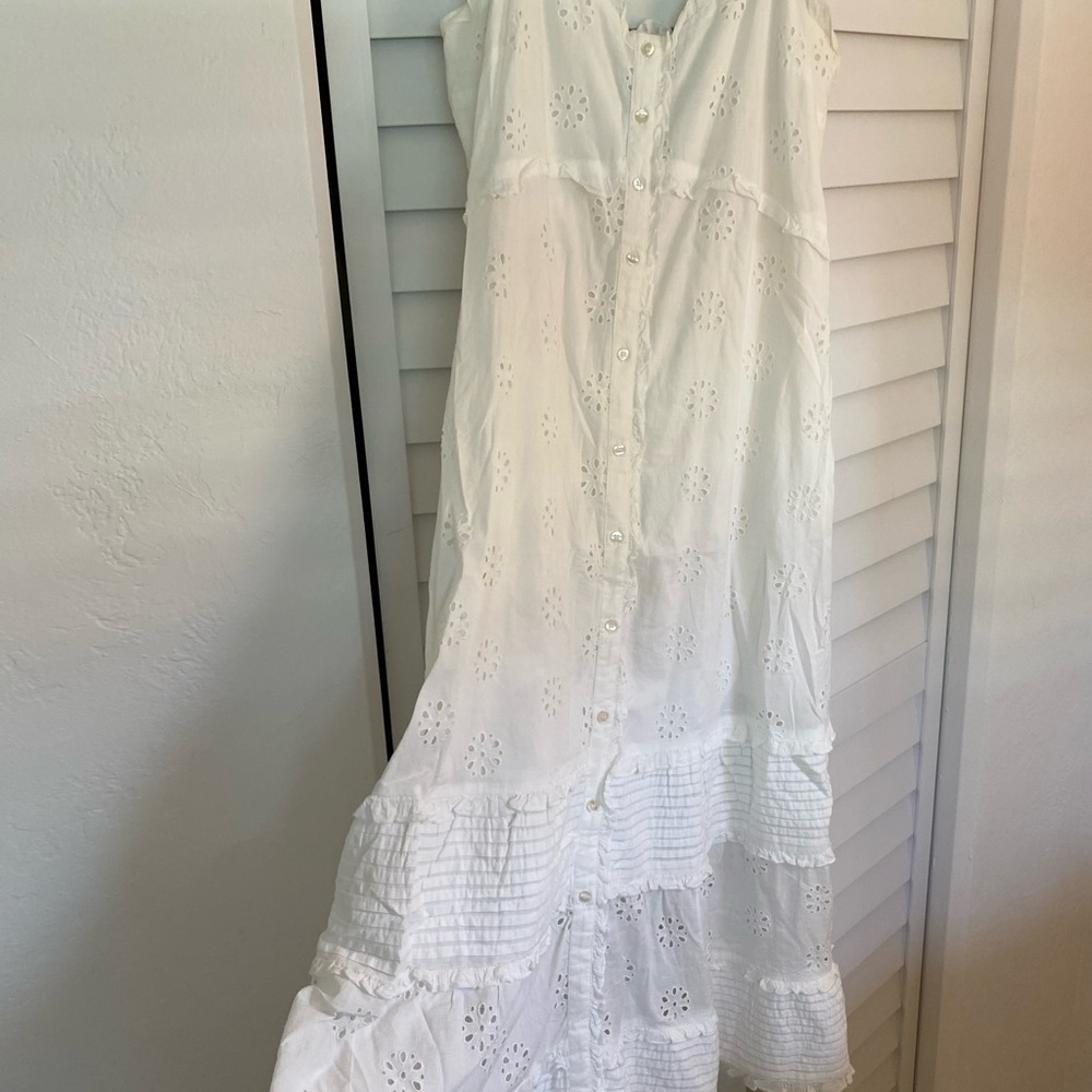 GAP White Eyelet Maxi Dress